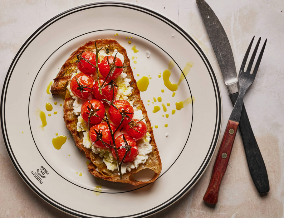 Creamy Goat's Cheese & Roasted Tomato Bruschetta