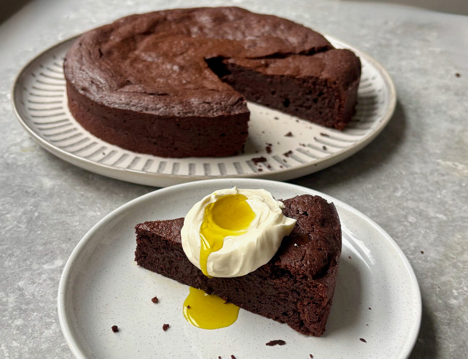 Warming Chocolate Avo Oil Cake
